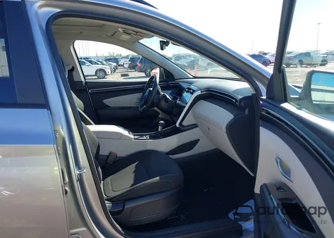 2022 Hyundai Tucson Sel z USA, uszkodzony, nr VIN 5NMJF3AE9NH150579